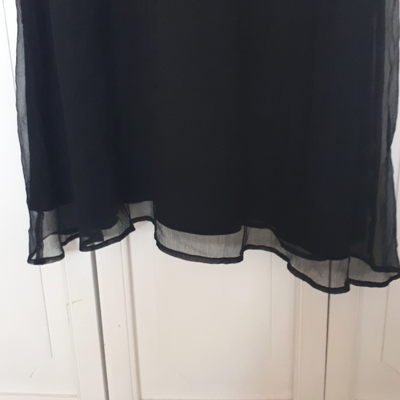 100% Silk J. Crew party dress. - Picture 3 of 4